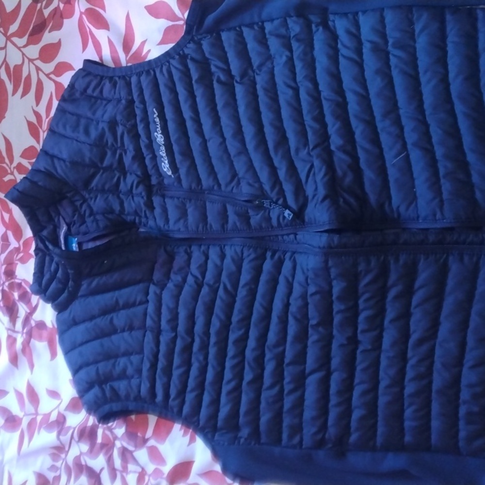 Eddie Bauer men's vest